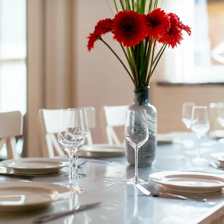 Marsouins Spacious In The Heart Of